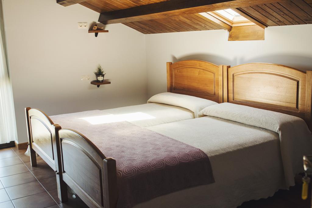 Albergue Camino Norte 卡斯特罗波尔 外观 照片